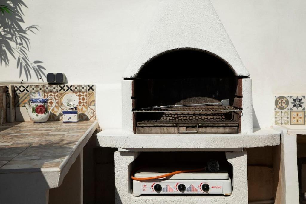 Apartamento Con Terraza Y Barbacoa 파테르나 외부 사진