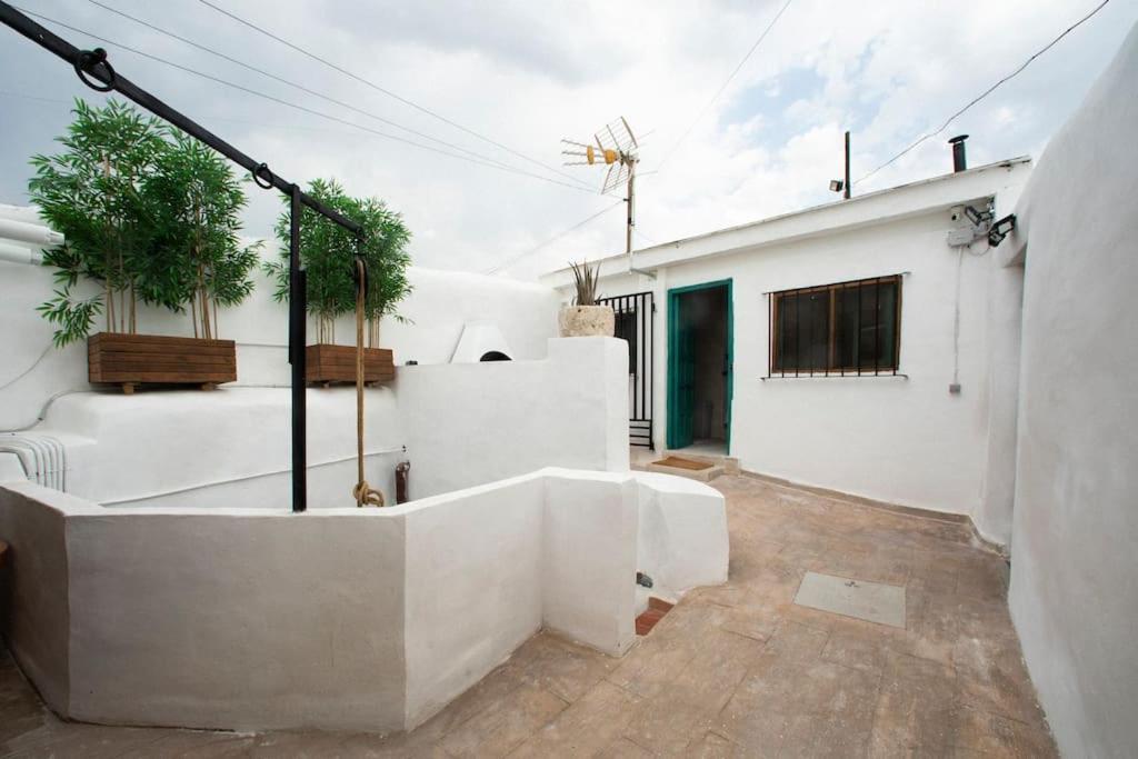Apartamento Con Terraza Y Barbacoa 파테르나 외부 사진