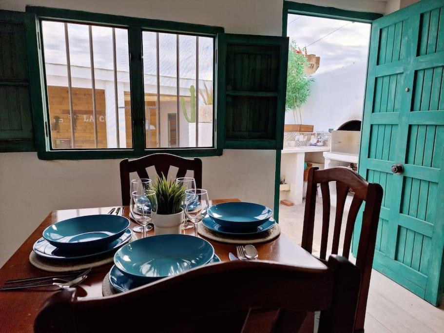 Apartamento Con Terraza Y Barbacoa 파테르나 외부 사진