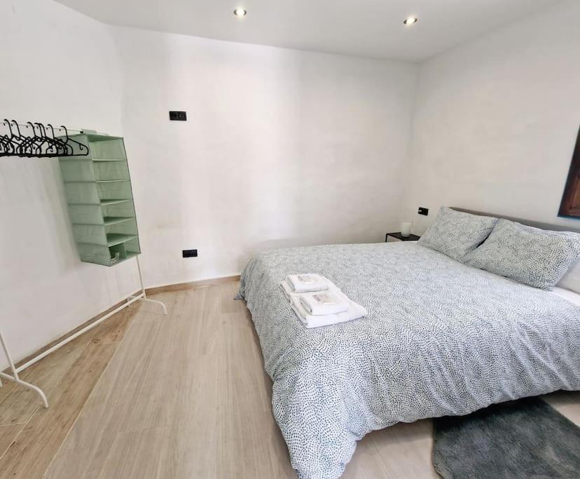 Apartamento Con Terraza Y Barbacoa 파테르나 외부 사진