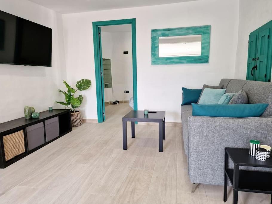 Apartamento Con Terraza Y Barbacoa 파테르나 외부 사진
